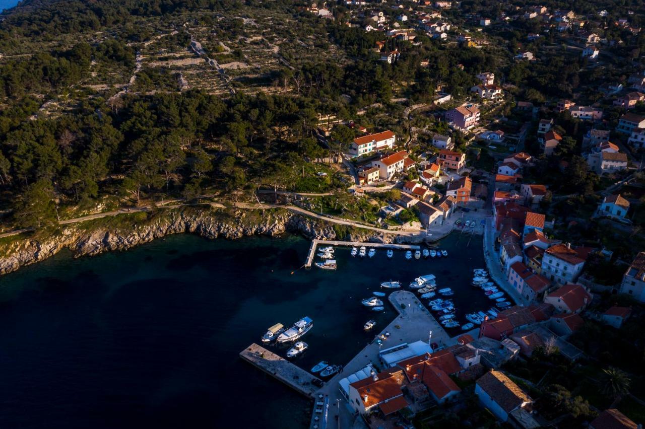 Apartments Antje Veli Losinj Bagian luar foto