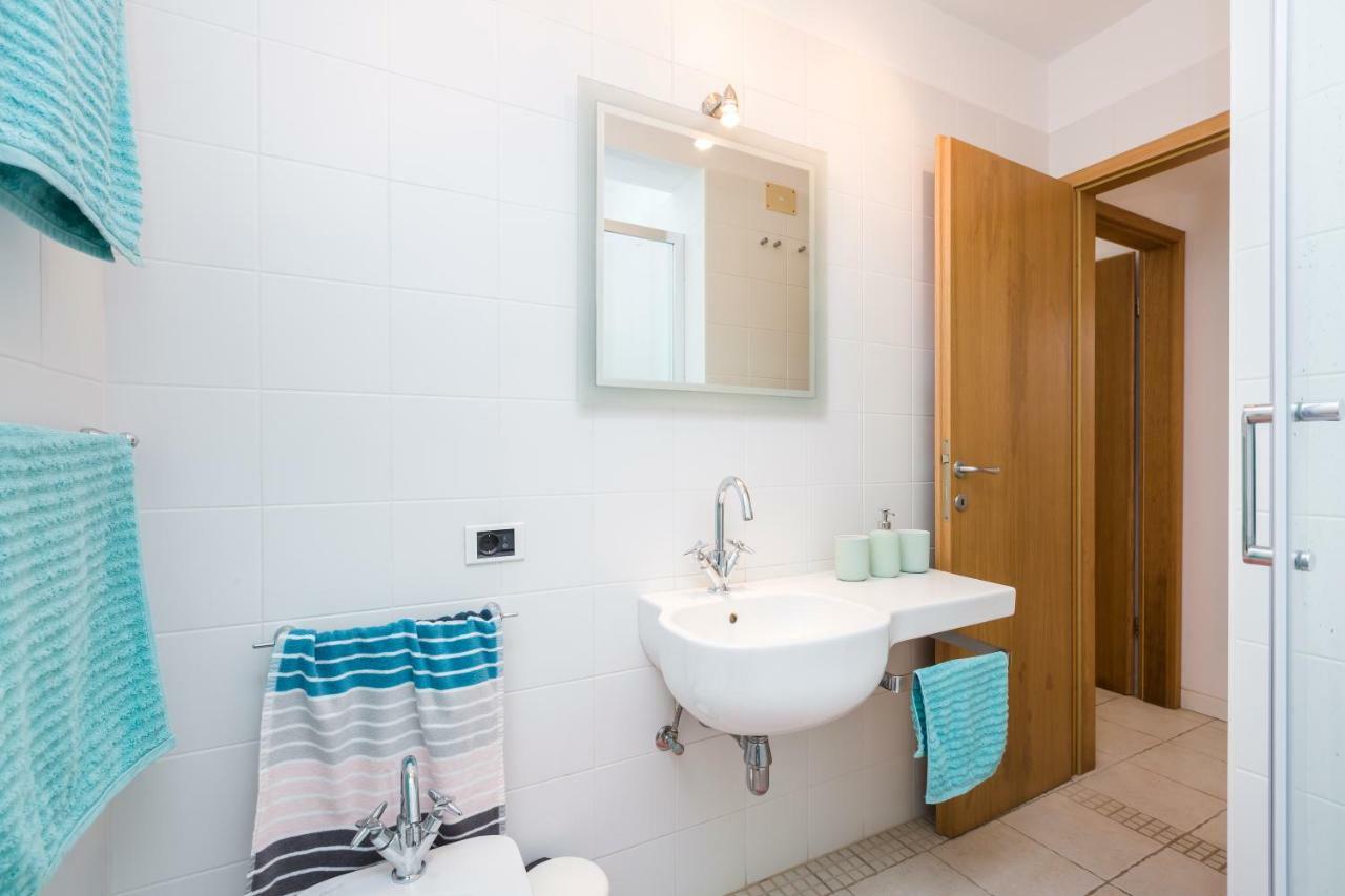 Apartments Antje Veli Losinj Bagian luar foto