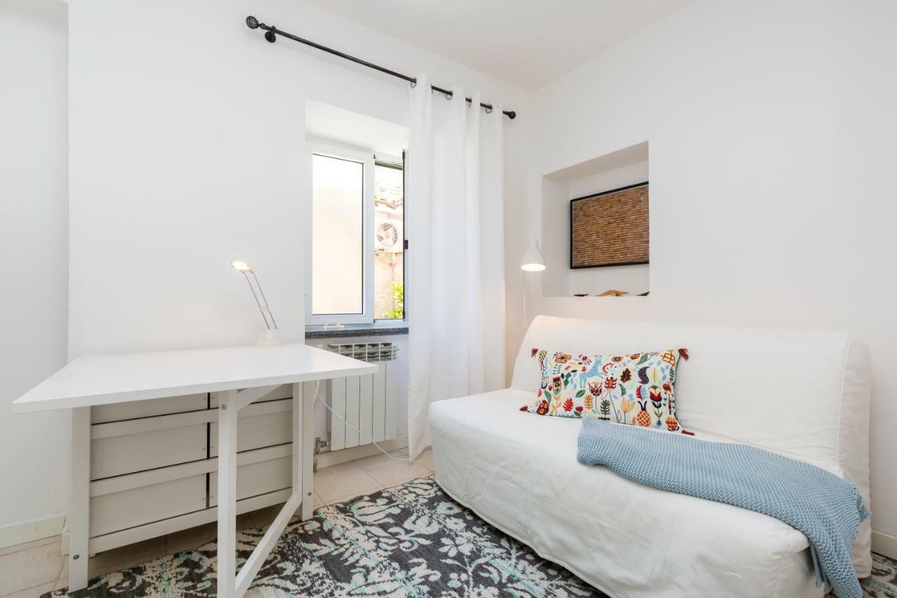 Apartments Antje Veli Losinj Bagian luar foto