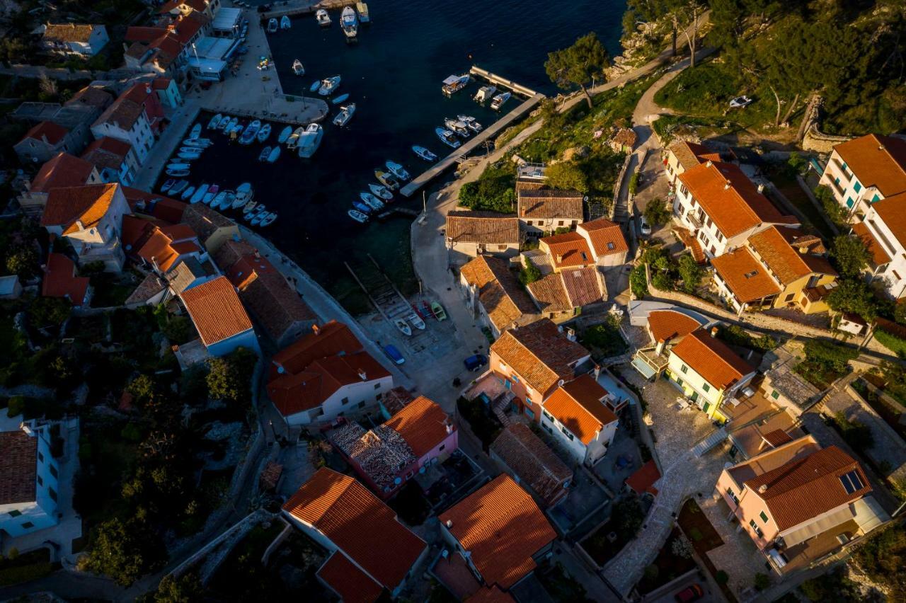 Apartments Antje Veli Losinj Bagian luar foto