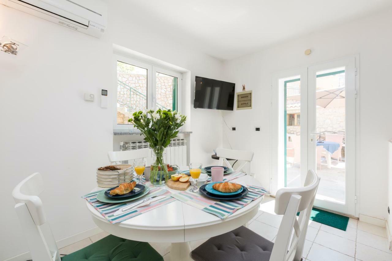 Apartments Antje Veli Losinj Bagian luar foto