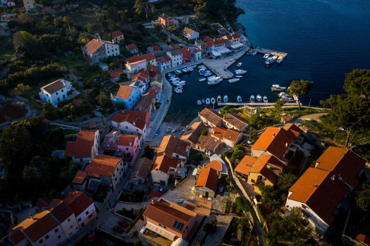 Apartments Antje Veli Losinj Bagian luar foto